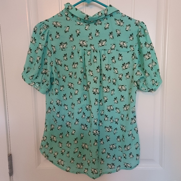 Frenchie Button-up Blouse - Picture 2 of 5
